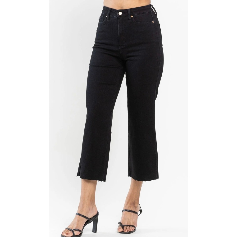 Judy Blue Womens Wide Crop Raw Hem Jeans 13/31 Stretch Black Classic Minimalist
